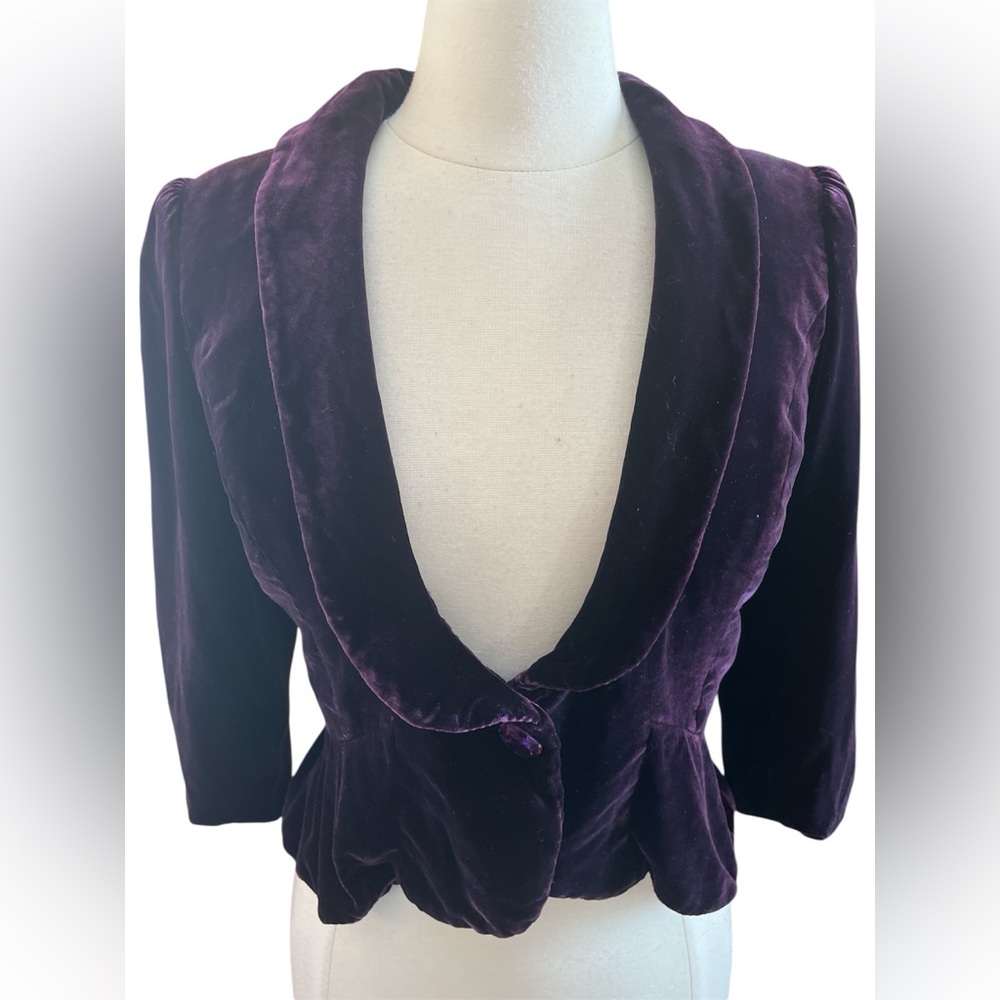 Loft Ann Taylor Purple Velvet Blazer w/Purple Plastic Diamond cut Buttons Size 8